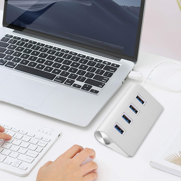 4 Port USB Hub
