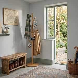 Willow Coat Holder