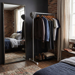 Arc Clothing Rack